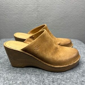 Born Natalie Clogs Womens 9 M Tan Brown Distressed Suede Wedge Slip On Shoes